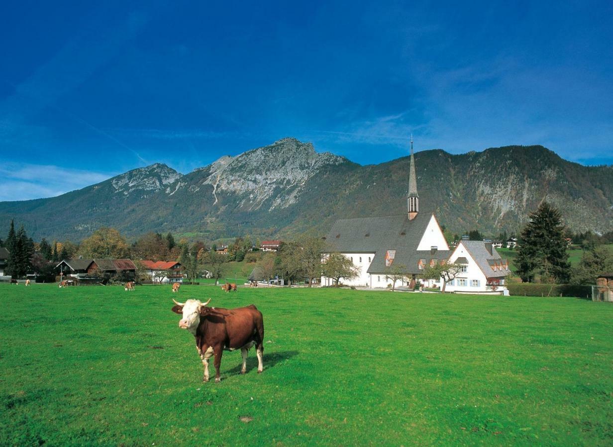 Gaestehaus Faerbinger Bayerisch Gmain Bagian luar foto