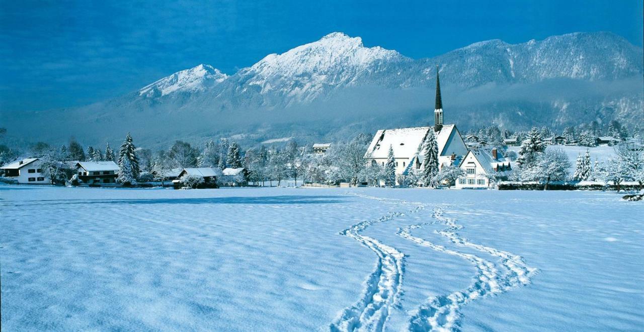 Gaestehaus Faerbinger Bayerisch Gmain Bagian luar foto
